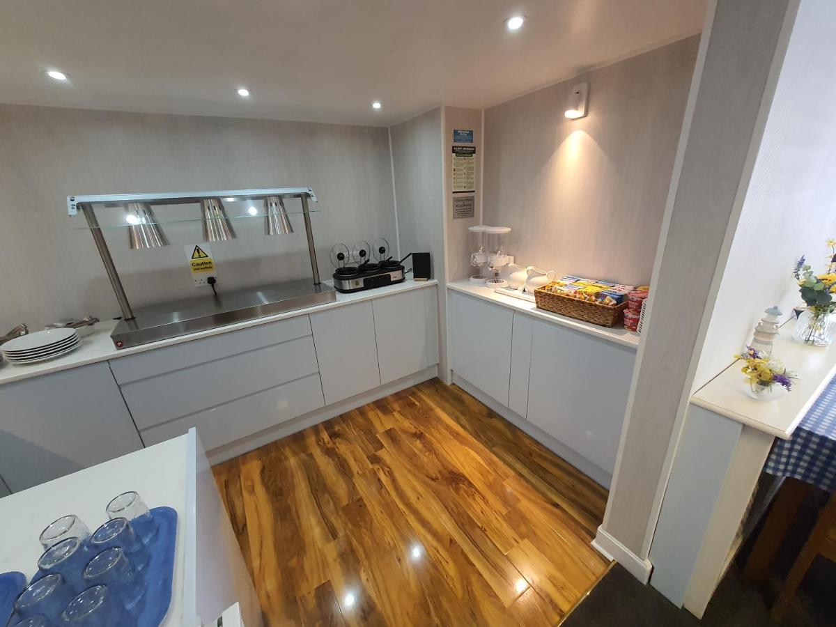 مبيت وإفطار سكيغنيس Caxton House المظهر الخارجي الصورة