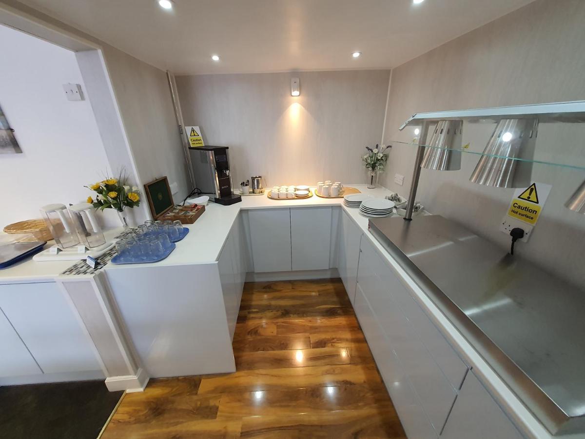 مبيت وإفطار سكيغنيس Caxton House المظهر الخارجي الصورة